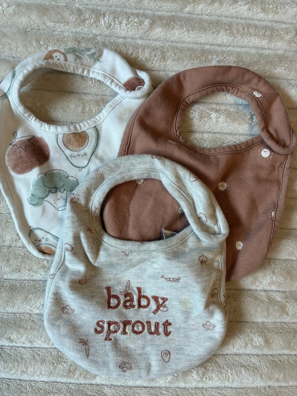 Carter's Baby Bib Bundle Set of 3 Like New Feeding Essentials